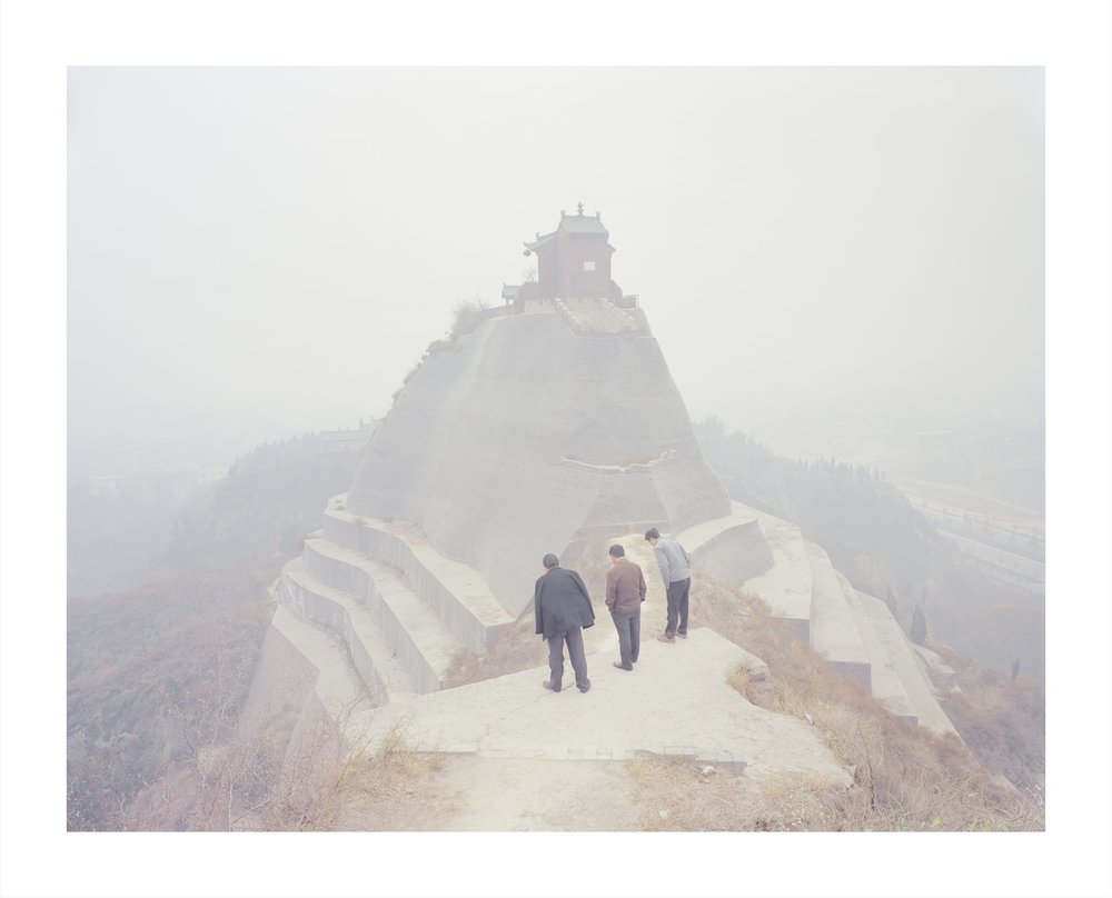Between the Mountains and the Water: Image Kechun Zhang